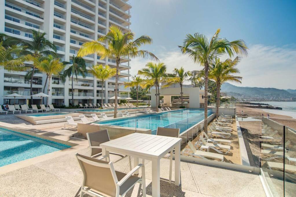 Harbor 3008 Amazing Beach Front Condo By Moikkarentals Puerto Vallarta Exteriör bild